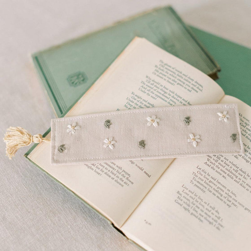 Embroidered Bookmark Oh Daisy